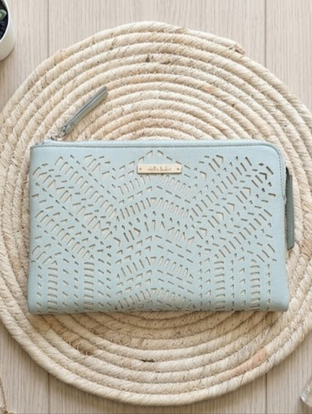 Stella & Dot Light Blue Laser Cut Clutch Wallet Boho Geometric Pastel Summer